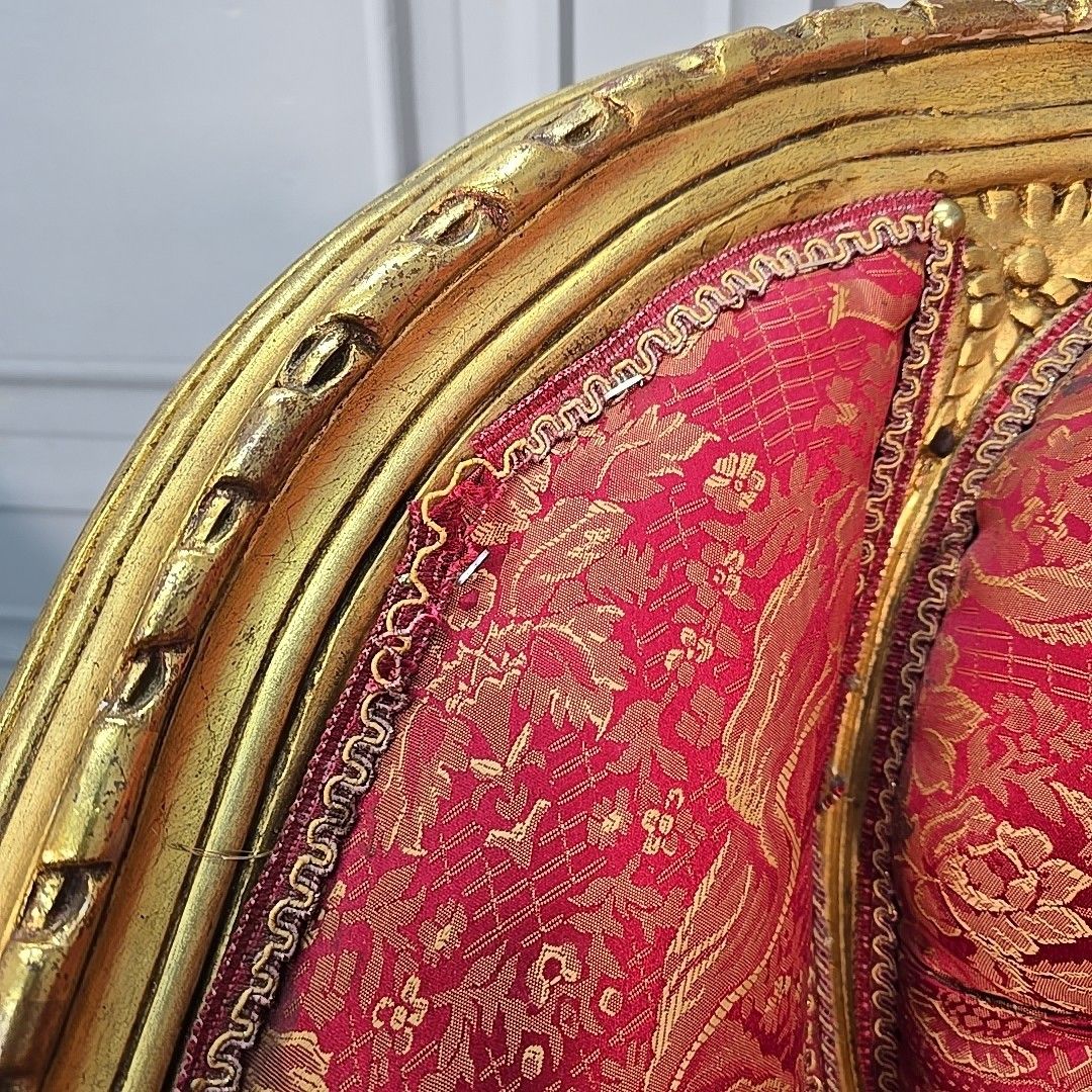 photo furniture Antique Gilt Armchairs Button Back French Louis Belle époque Revival Chairs