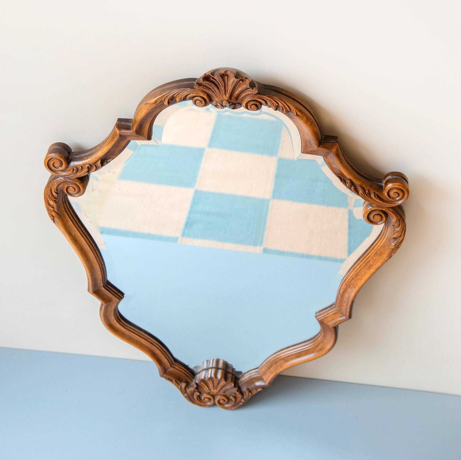 photo furniture Antieke Sierspiegel   Rococo Louis XV Stijl   Groot Handgesneden Houten Lijst