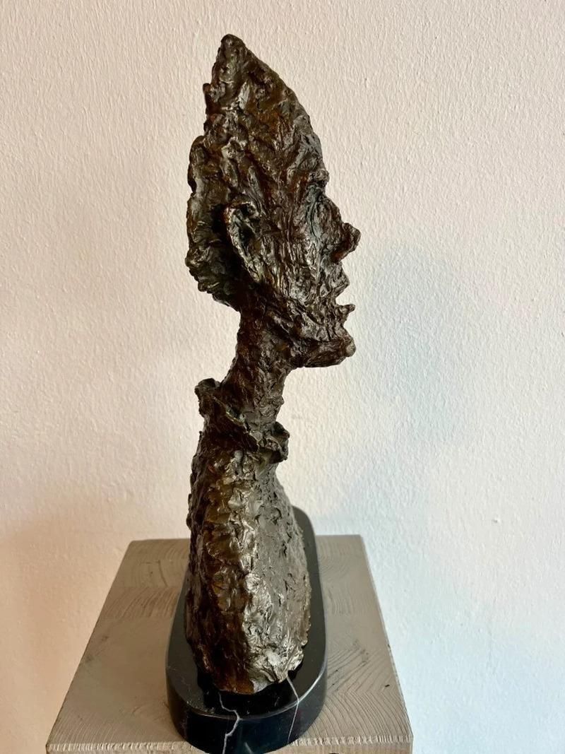Modern Sculptural Head In Bronze With Dark Brown Patina photo vinterior