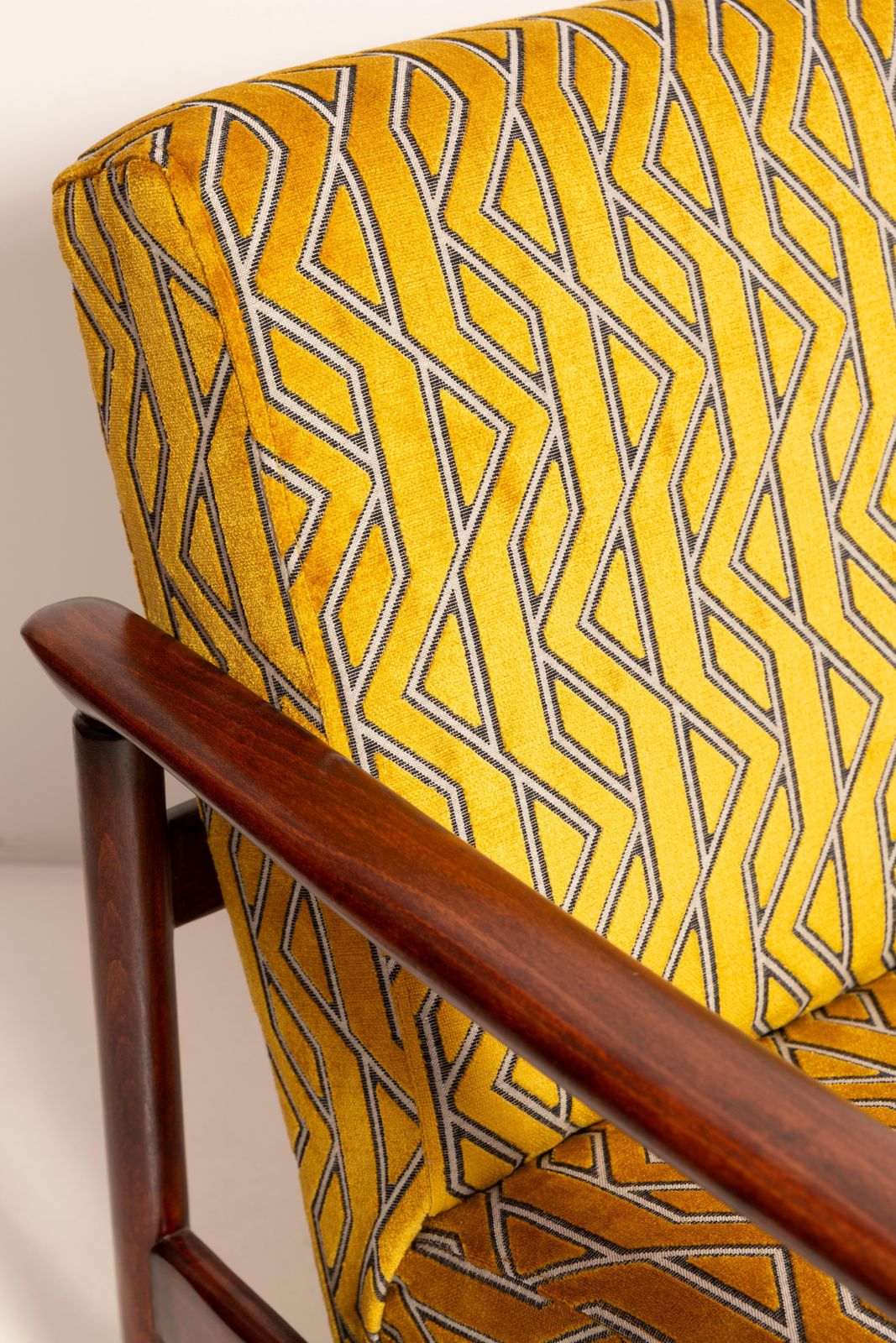 Furniture Pair Of Mid Century Yellow Jacquard Velvet Armchairs, Edmund Homa, Gfm 142, 1960 photo