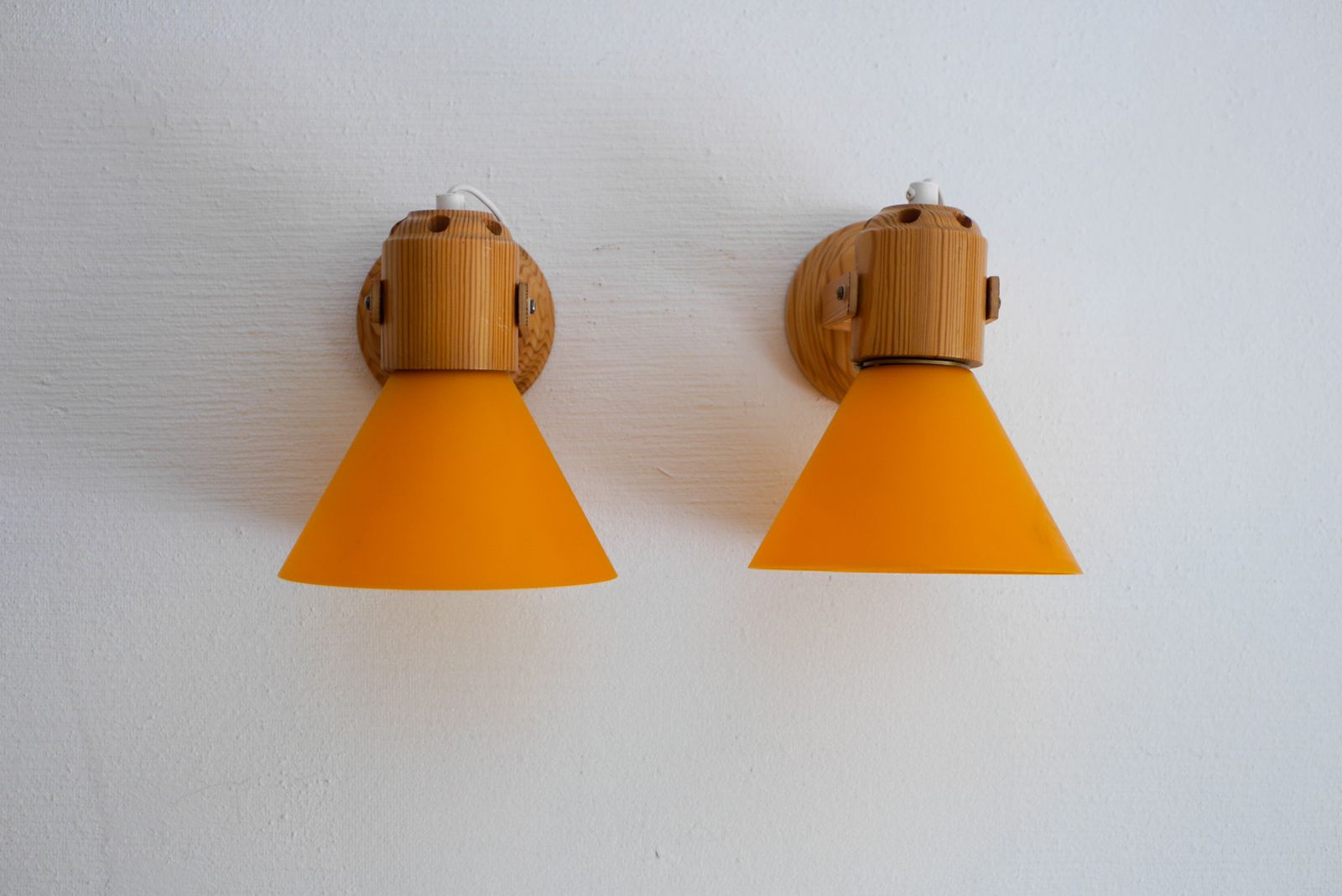 Scandinavisch Modern Grenen Wandlampen Van Solbacken, Zweden, 1975, Set Van 2 photo vinterior
