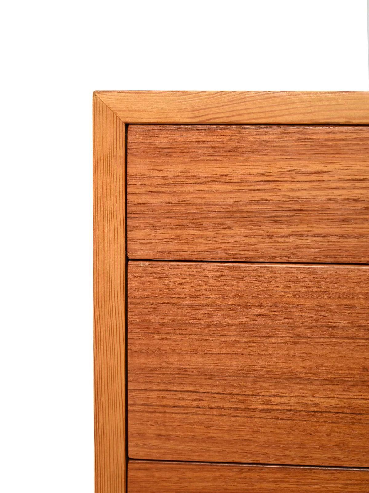 Danish Beech And Teak Chest Of Drawers By Børge Mogensen photo 780.0