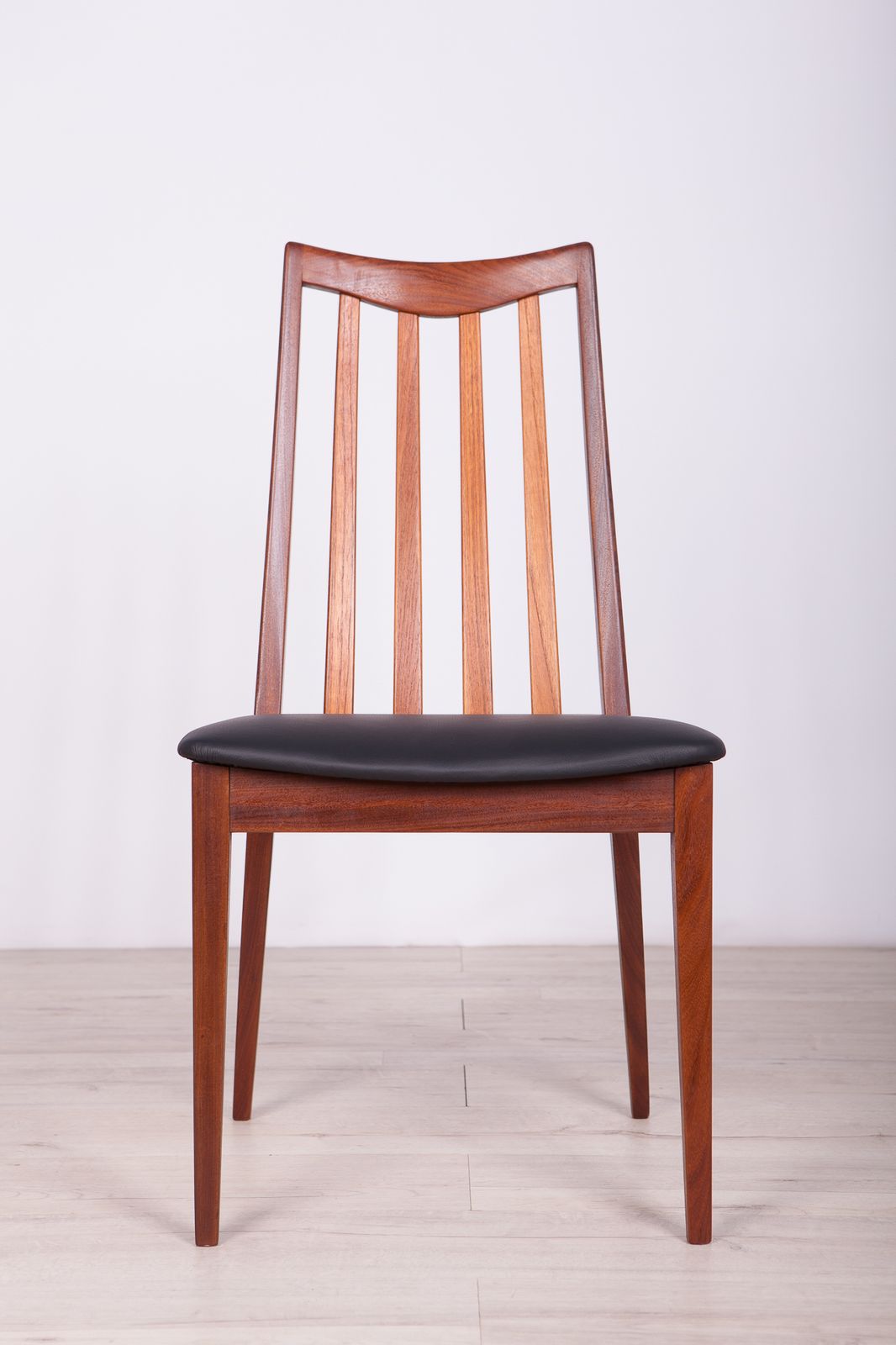 Vintage Teak & Leather Dining Chairs By Leslie Dandy For G Plan, 1960s, Set Of 4 photo furniture