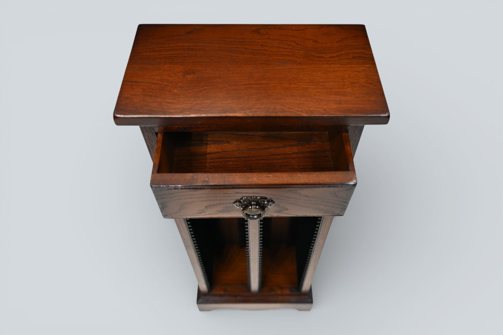 Furniture Old Charm Cd Cabinet/Unit For 80 Cds Tudor Brown Free* Uk Delivery photo