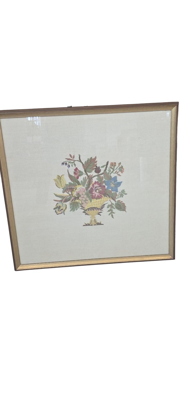 Coppia Di Quadri Artigianali A Ricamo Stile Classico E Shabby Chic photo vinterior