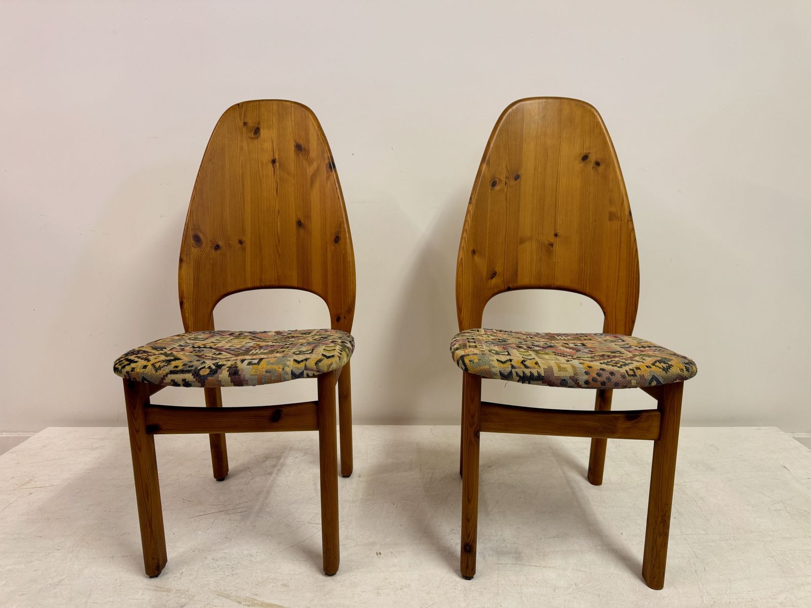 photo furniture Set Of Six Danish High Back Pine Dining Chairs By Niels Koefod For Glostrup