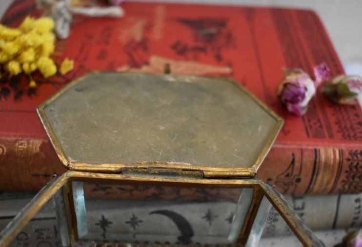 Antique French Ormolu Glass Jewellery Casket With Le Havre Scene photo for sale