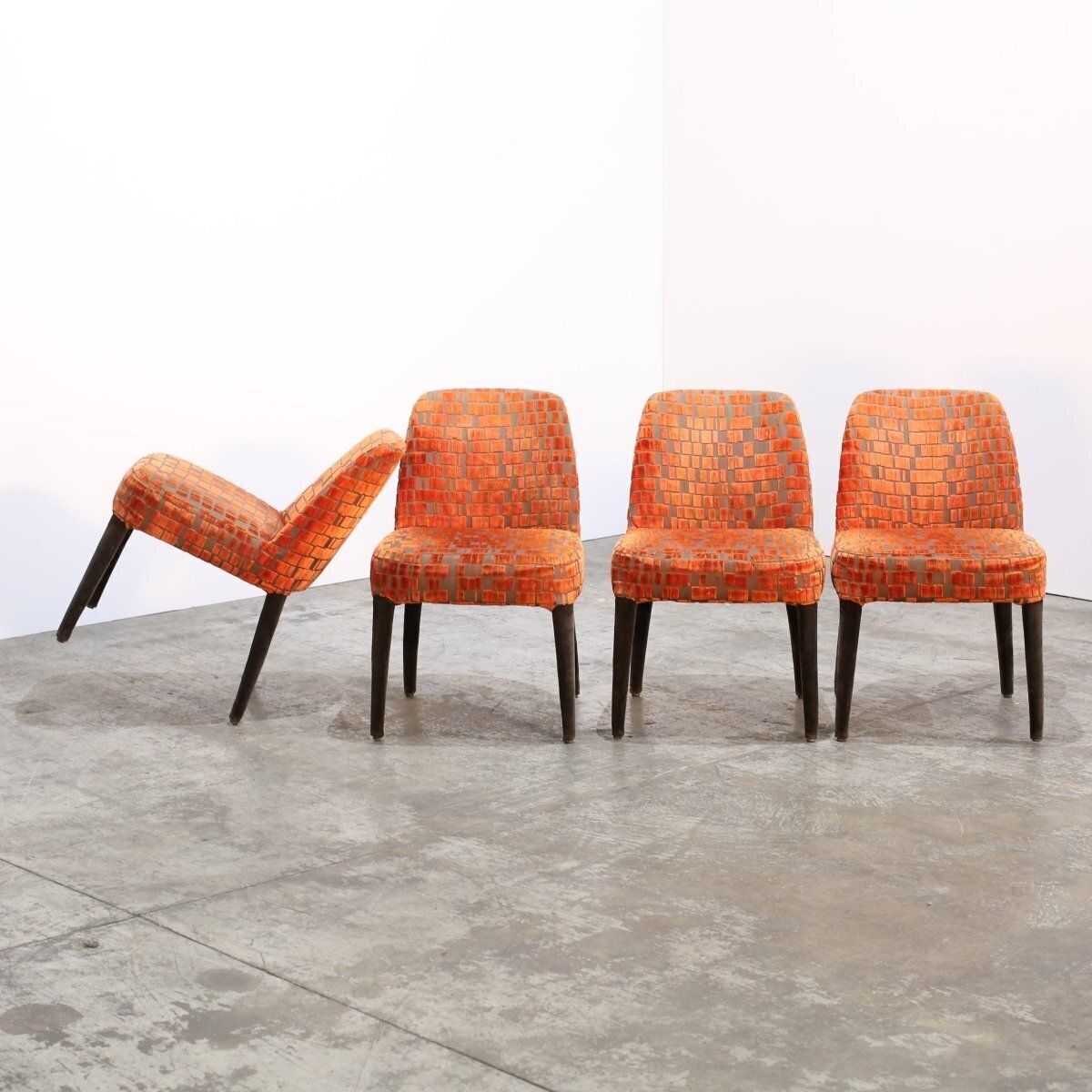 Maxalto Orange Patterned Febo Dining Chairs By Antonio Citterio, Set Of Four photo furniture