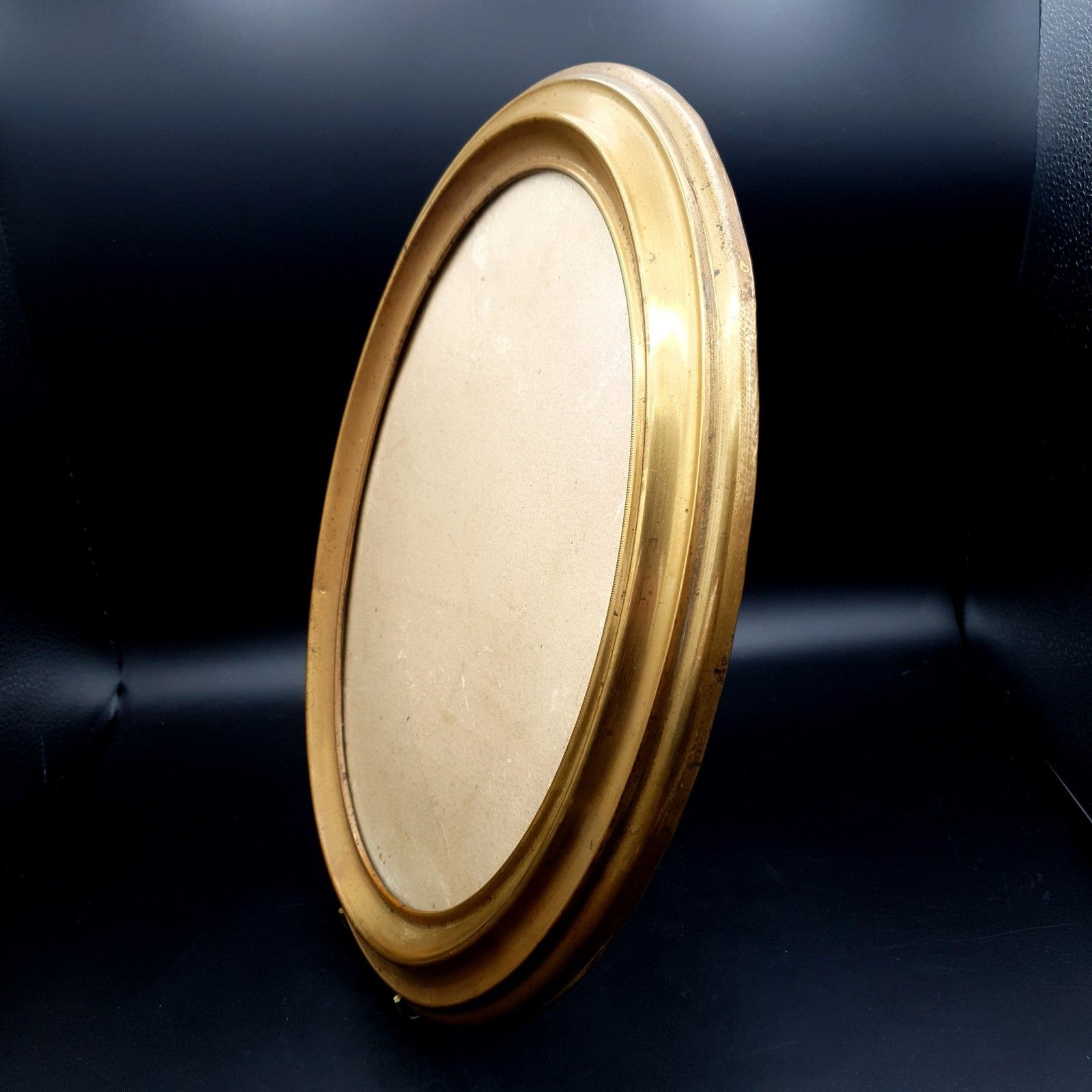 Antique Victorian Oval Brass Over Wood Portrait Frame C1900 Picture Frame H 36cm photo vintage