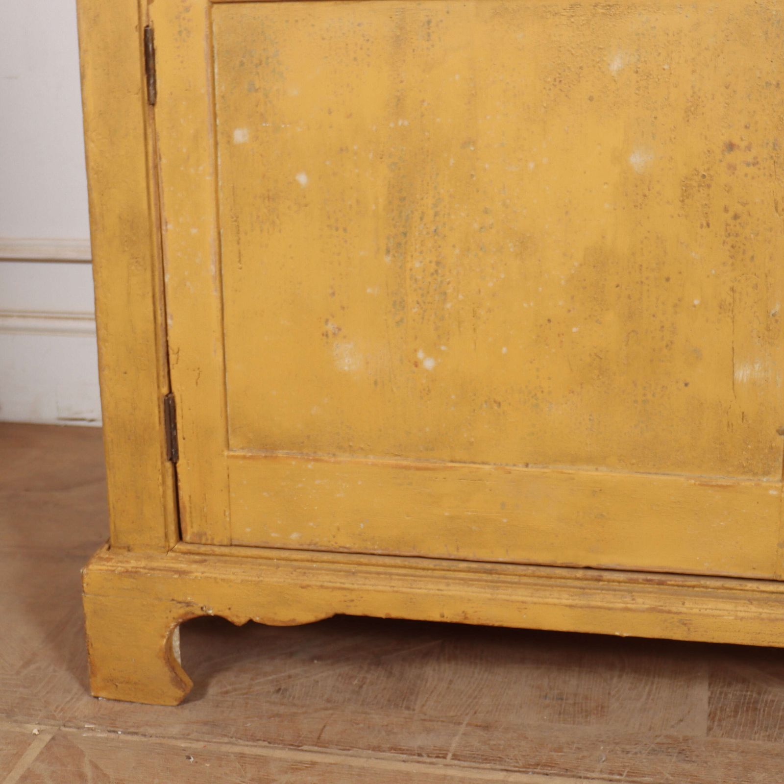 English Country House Dresser, 1800s photo for sale