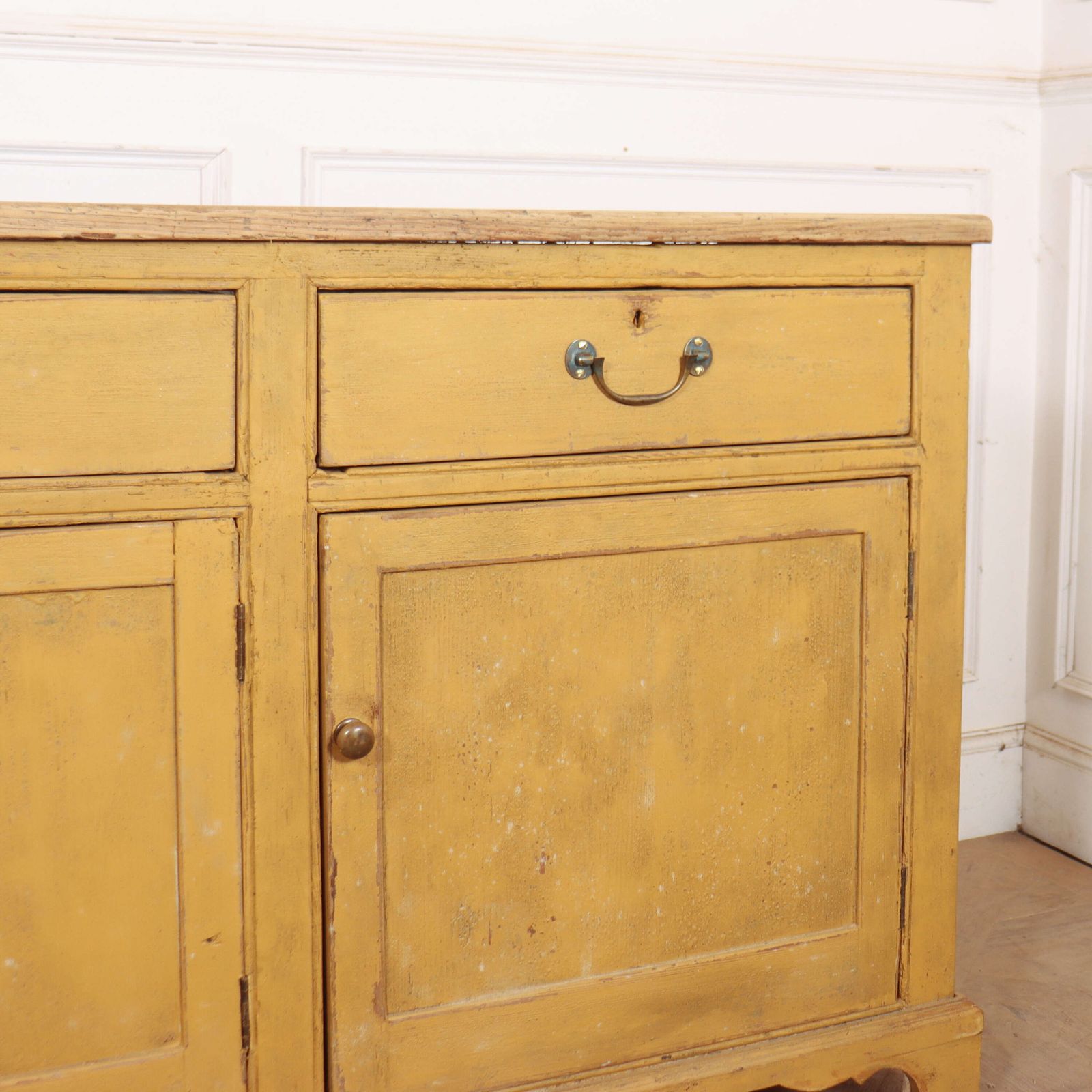 English Country House Dresser, 1800s photo Furniture