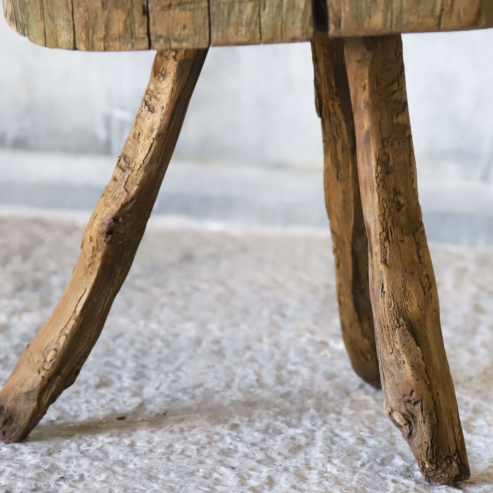 19th Century French Elm Chopping Block On Original Gnarled Legs – Vernacular Rural Style photo vintage