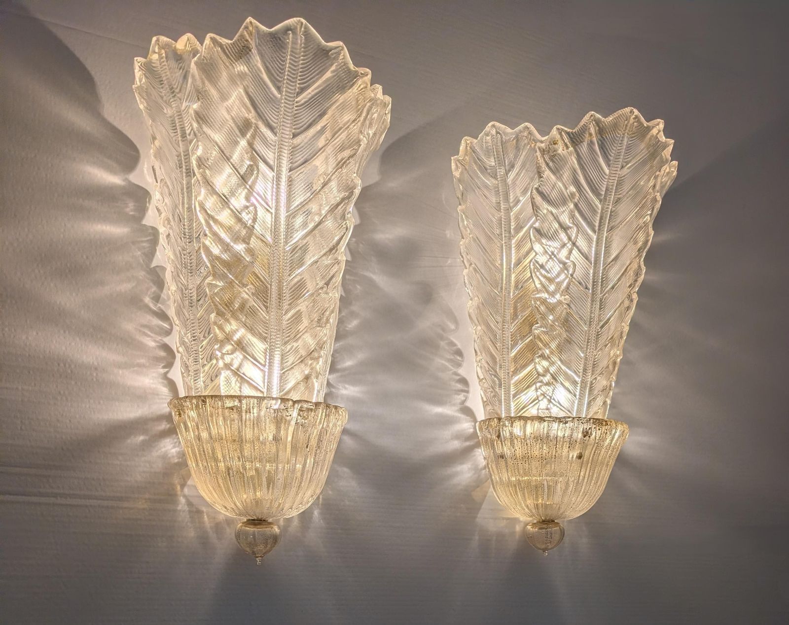 Pair Of Giant Barovier & Toso Foglia D'oro Sconces, 1980s