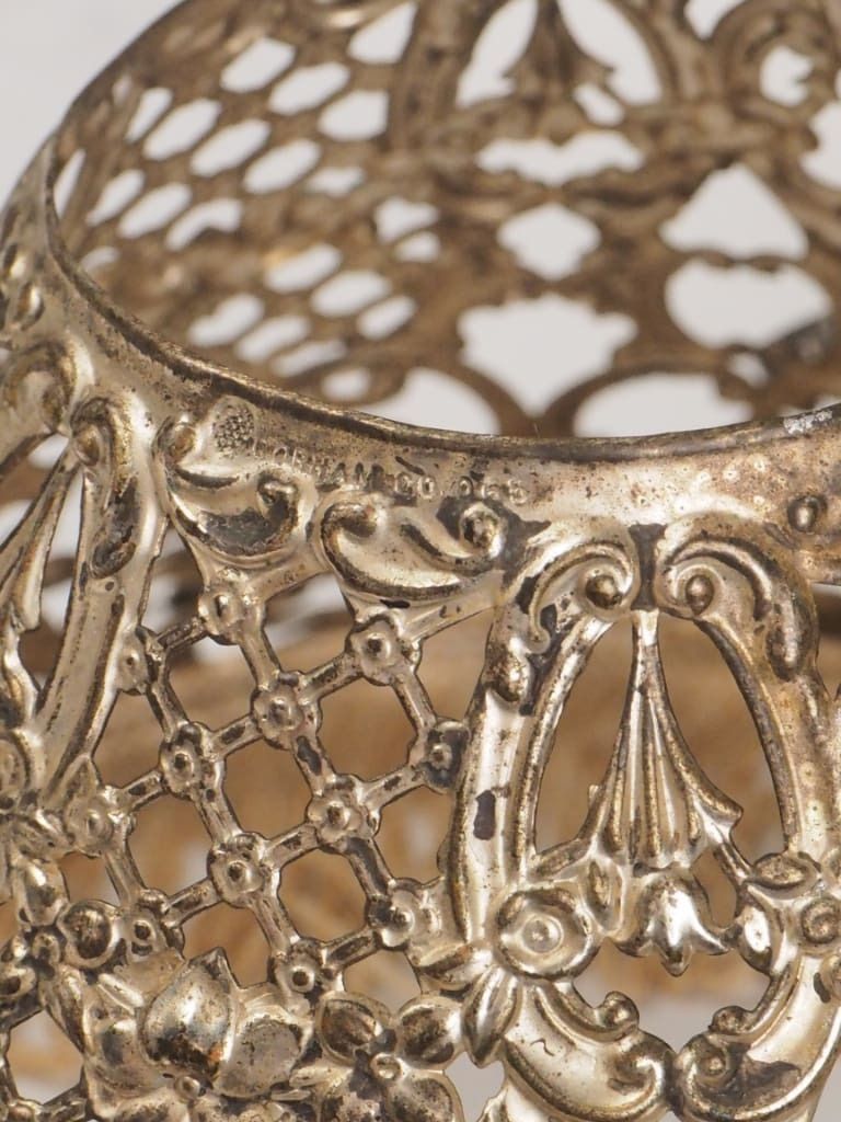 photo vinterior Antique Gorham & Martin Hall Silver Plated Candle Holders – Neoclassical Lamps (C.1875–1890)