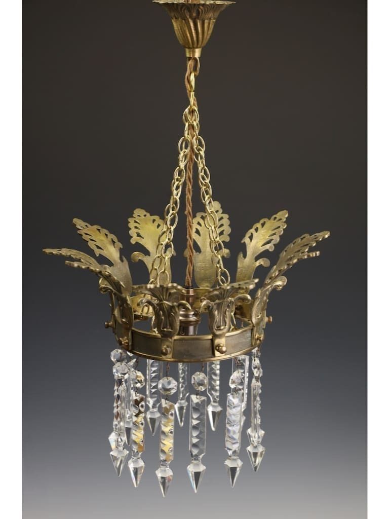 Exceptional Late 19th Century Grand Tour Style Crown Pendant Light With Cut Crystal Drops photo for sale