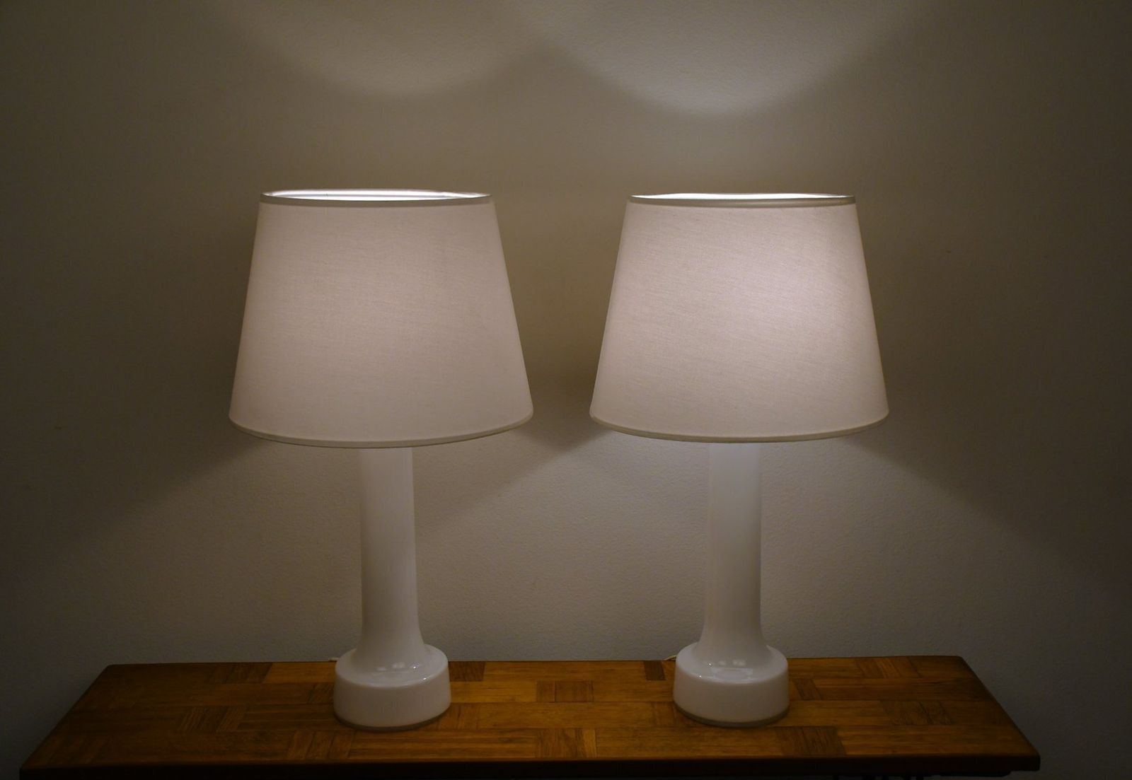 Large Swedish Art Glass Table Lamps From Bergboms, 1960s, Set Of 2 photo vinterior