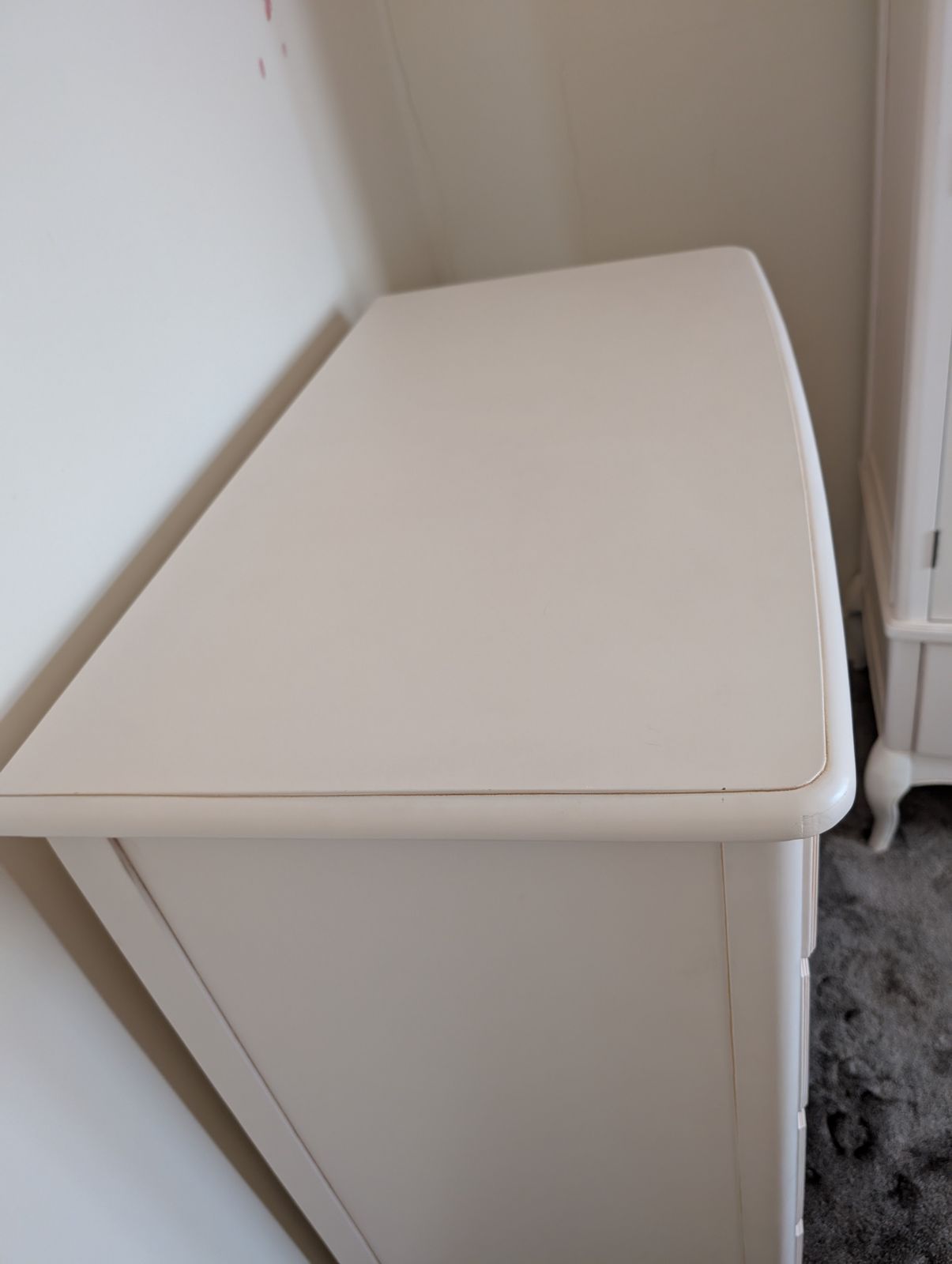 John Lewis French Style 5 Drawer Chest – Cream photo Furniture