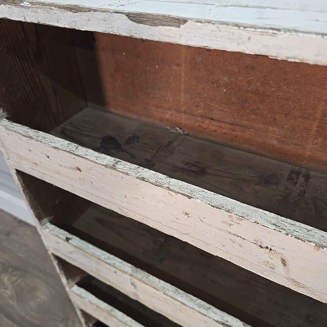 photo vintage Vintage Industrial Wooden Shelf Workshop Storage Rack Shelving Rustic Worn