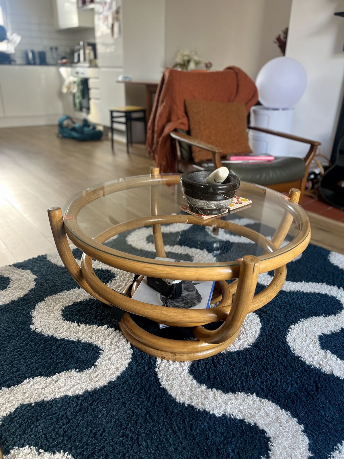 1960s Angraves Bamboo & Glass Coffee Table – Round Boho Mid Century photo for sale