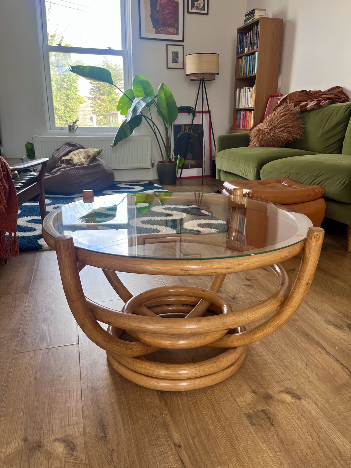 1960s Angraves Bamboo & Glass Coffee Table – Round Boho Mid Century photo vintage