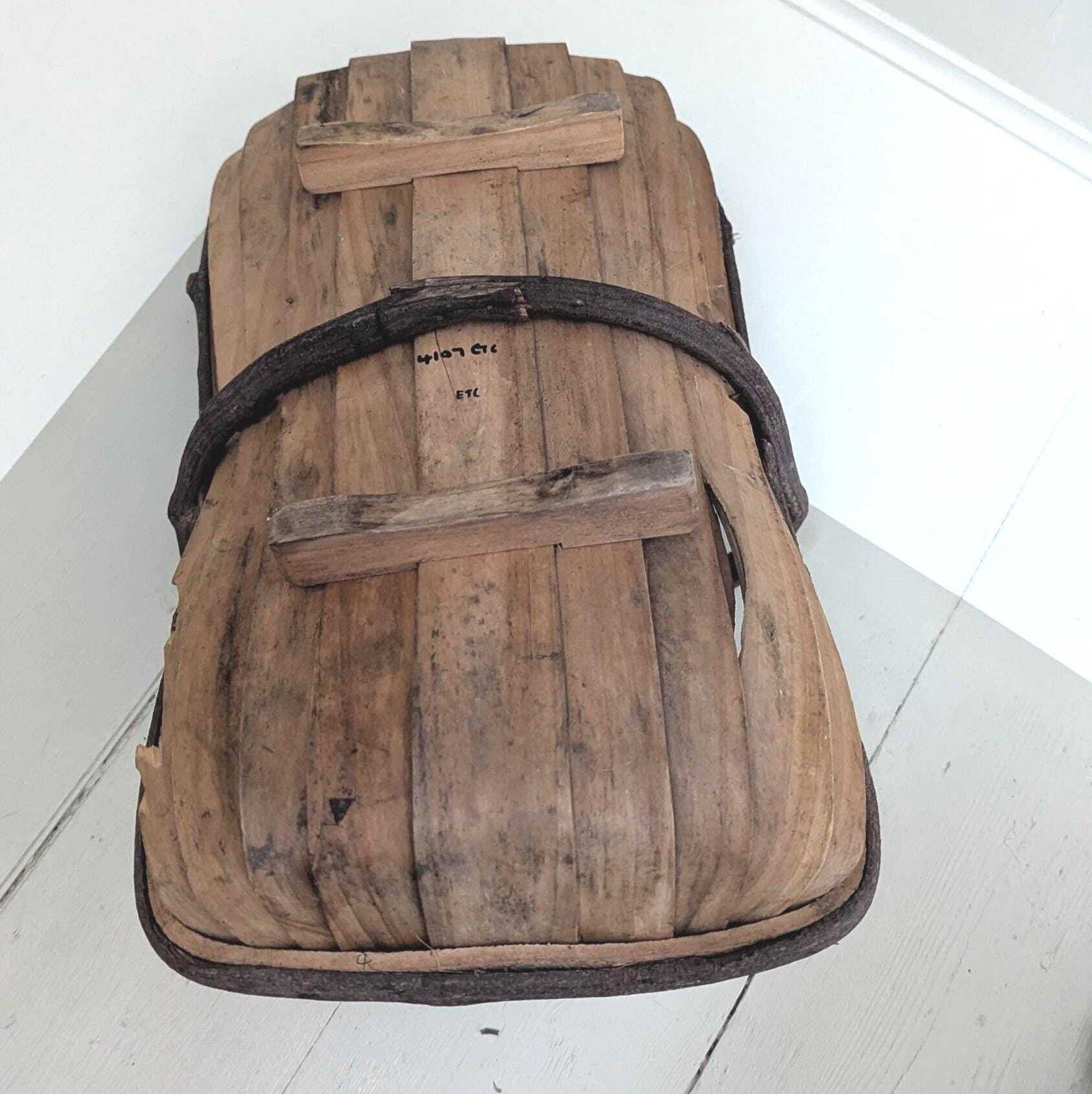 Vintage Sussex Garden Trug C1940s. photo for sale