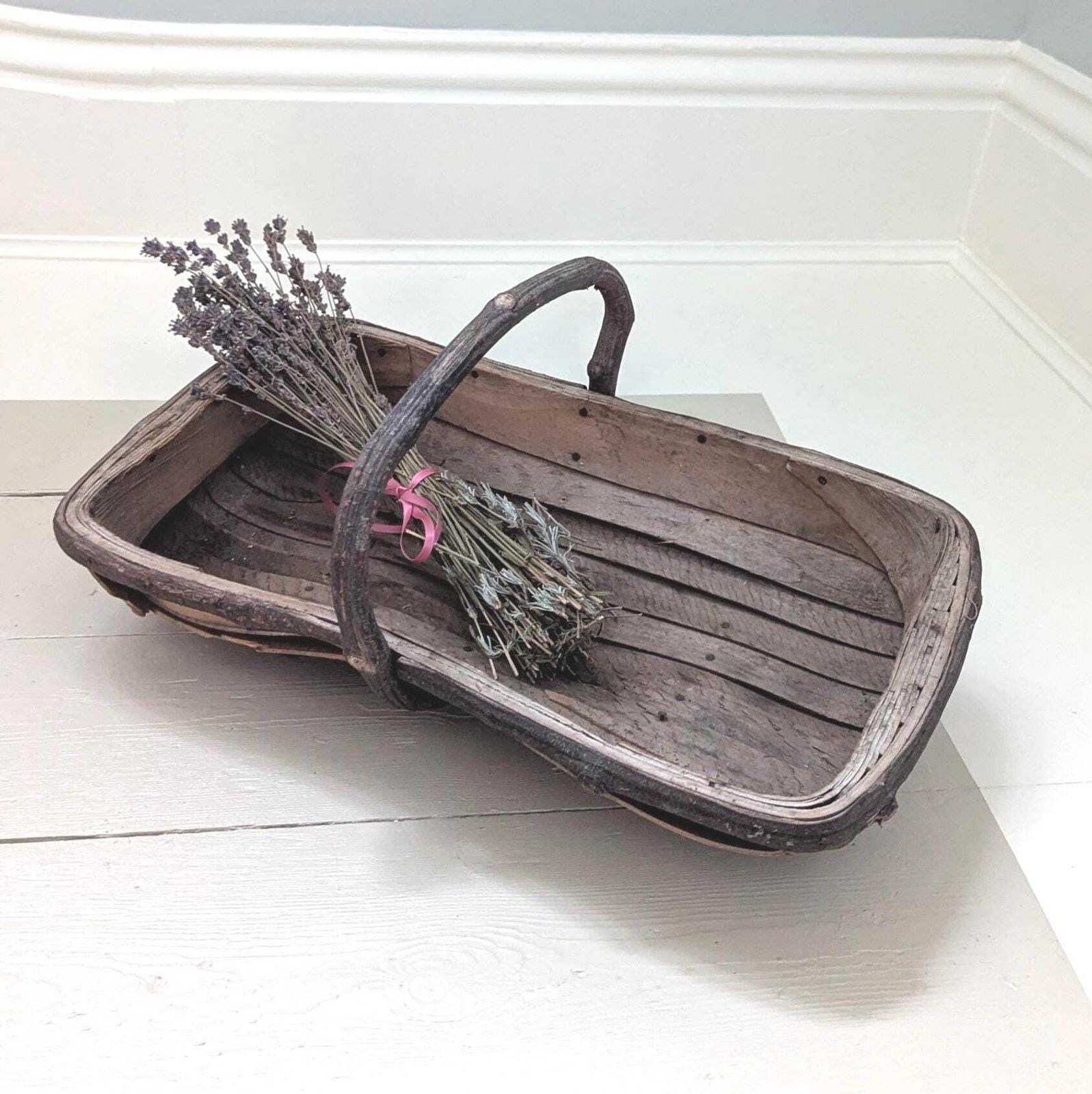 Vintage Sussex Garden Trug C1940s. photo 84.0