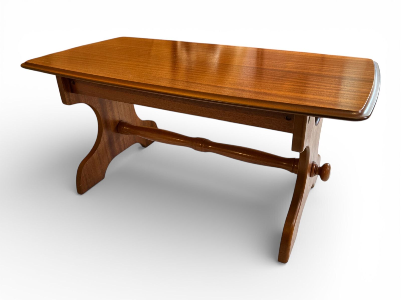 Late Century Wooden Coffee Table 86cm Length 46cm Width 39cm Height Turned Stretcher