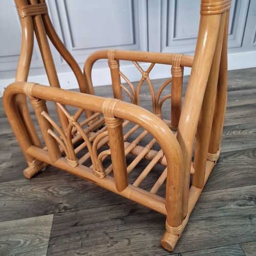 Home Decor Retro Bamboo Magazine Rack Vintage Mid Century Cane Rattan Side Table Paper photo