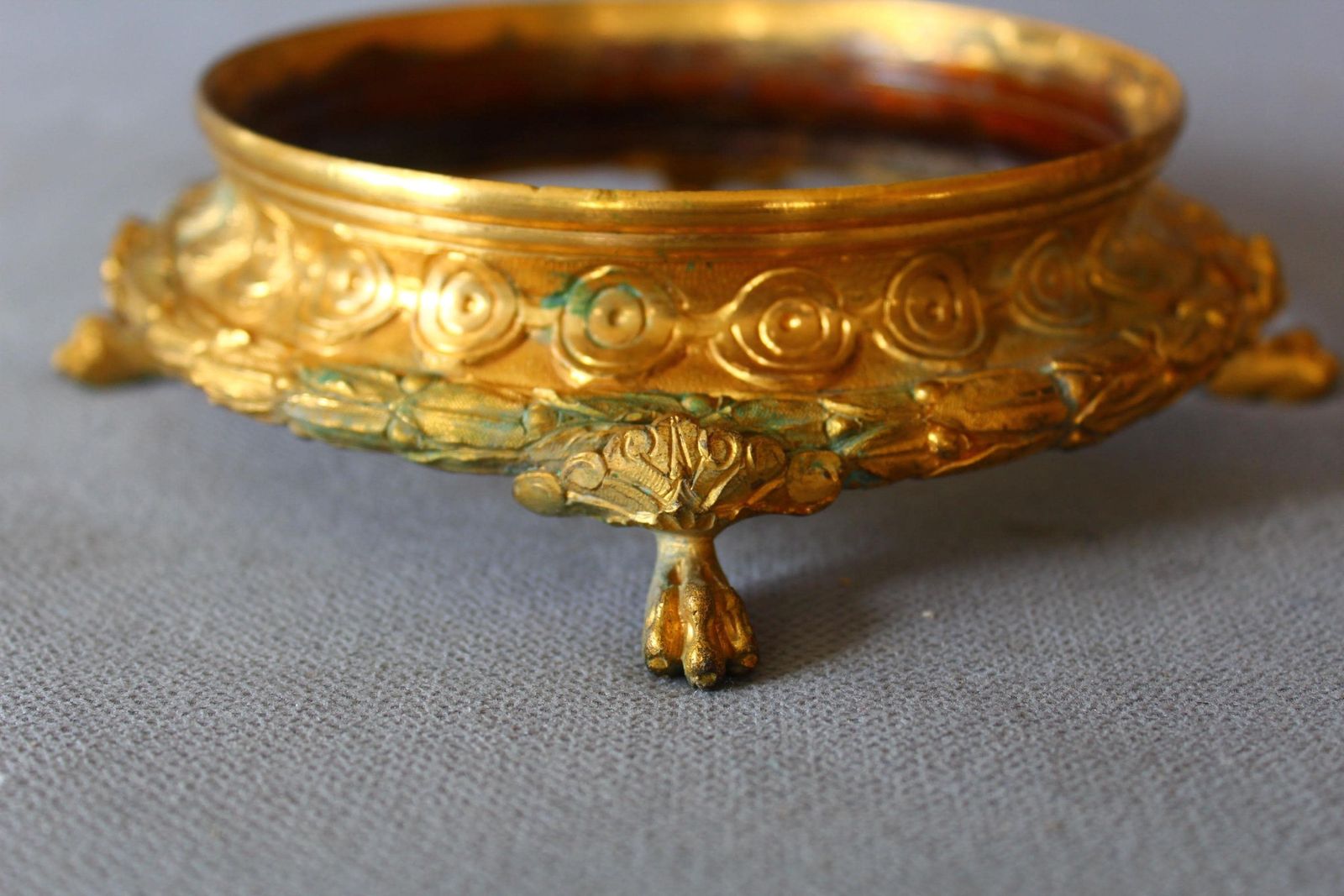Antique Gilted Bronze Circular French Stand, Trivet, Large Coaster, Plant Stand, Ornate, Paw Feet, 19th Century, Louis XVI Style, photo vintage