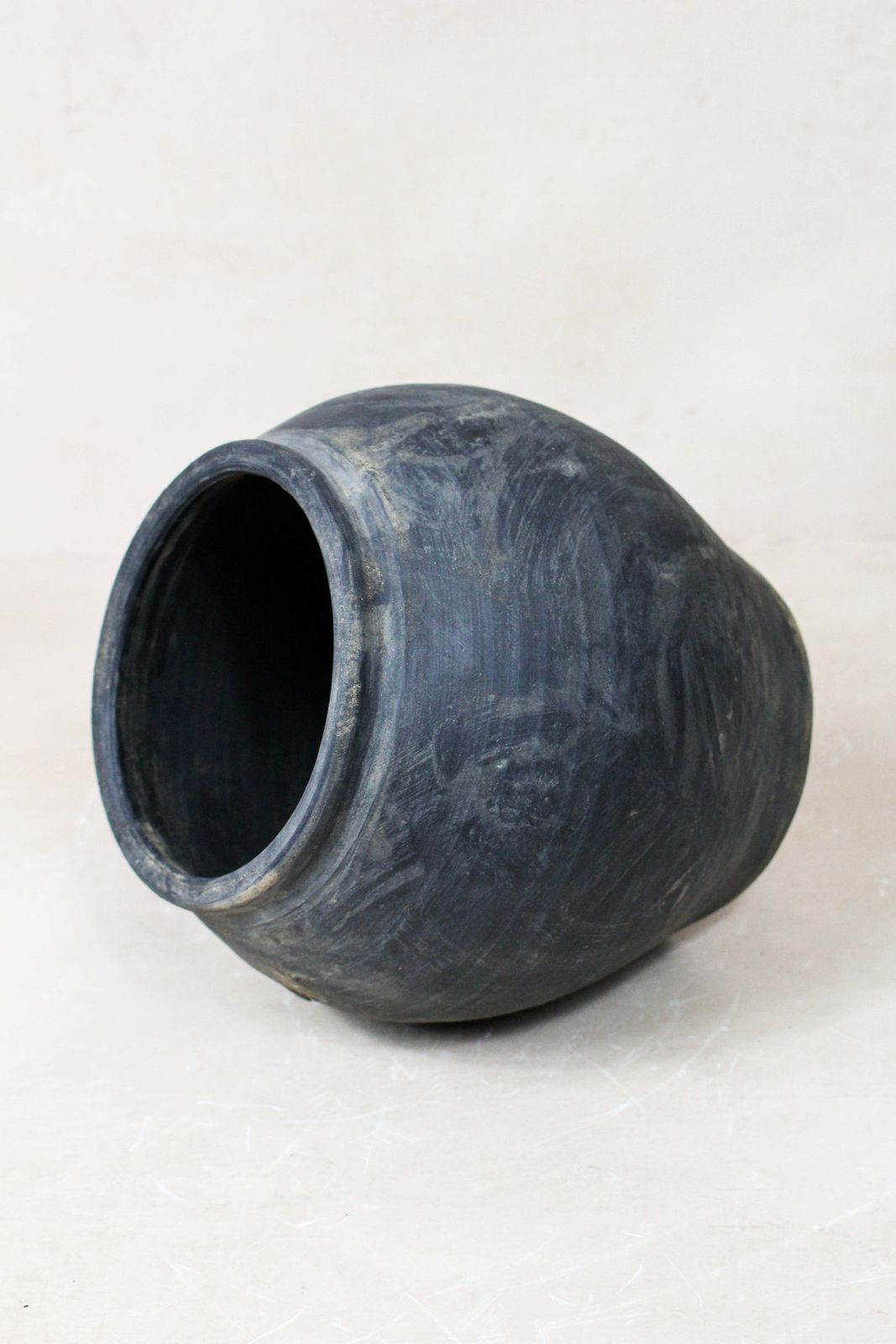 Vintage Dark Pot S   Nº 138, 1950s photo Garden Decor