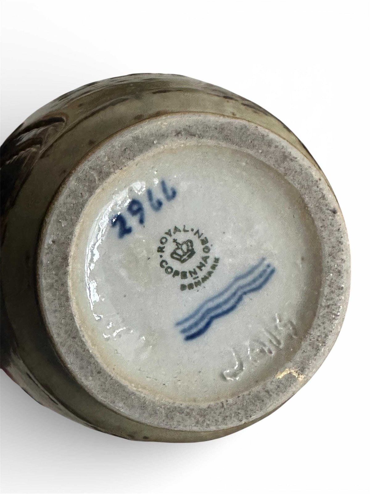 Jais Nielsen (1885 1961). Vase, Royal Copenhagen, Stoneware, Sung Glaze, Denmark. photo 360.0