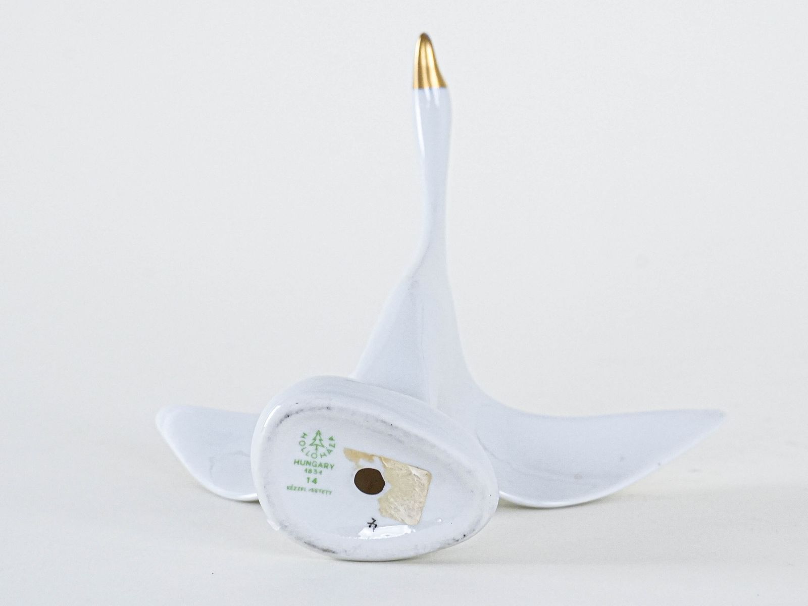 Porcelain Goose Figurine, Hungarian Design, 1960s, Manufactured By Holloháza photo vinterior