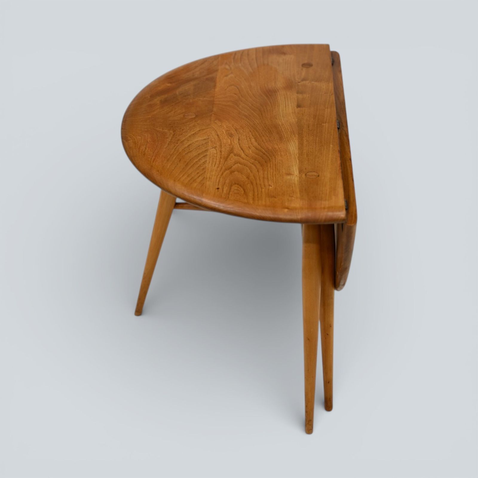 Furniture Ercol Round Coffee Table 1960s Retro Light Finish Free Uk Delivery photo