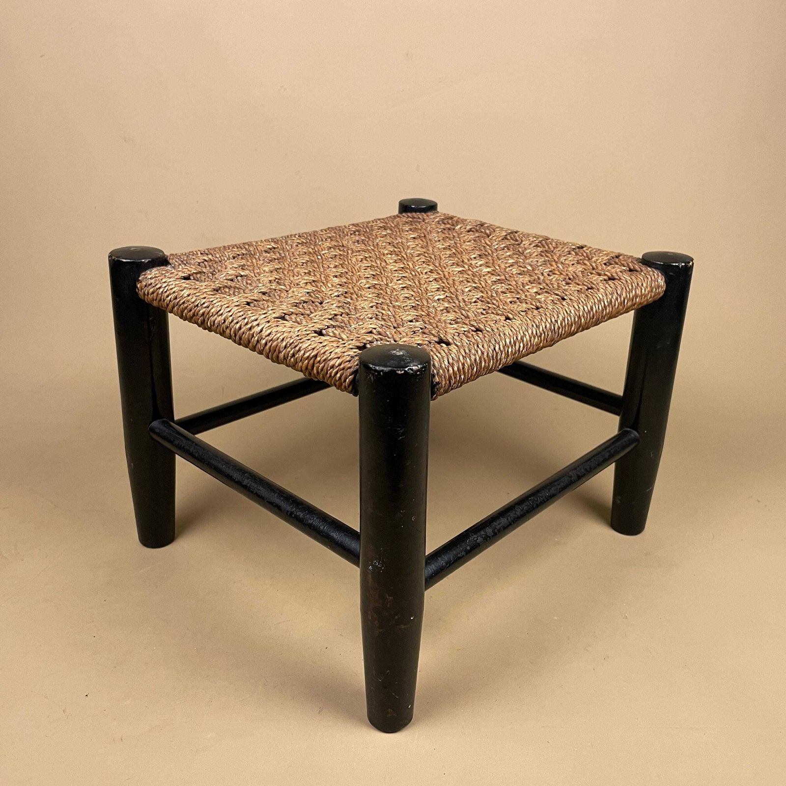 Wooden Foot Stool Woven String Wood Cottage Furniture Rectangle Brown Hallway Seat 22.2x30.6x26.7cm Footstool Bench Antique Vintage photo 59.0