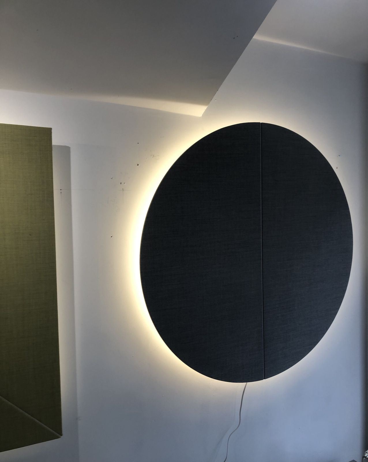 Square Arper Parentesit Acoustic Wall Panel  In Green Fabric By Lievore Altherr Molina photo buy