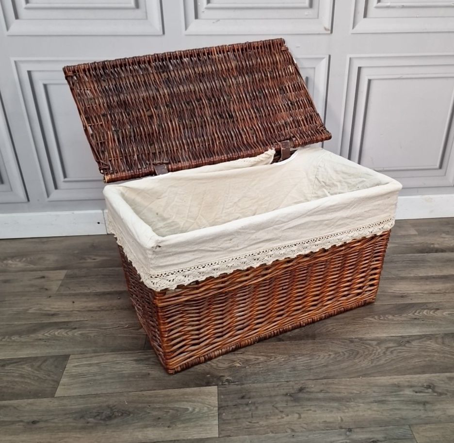 Vintage Wicker Storage Chest Lidded Basket Blanket Box Picnic Fishing Retro photo for sale