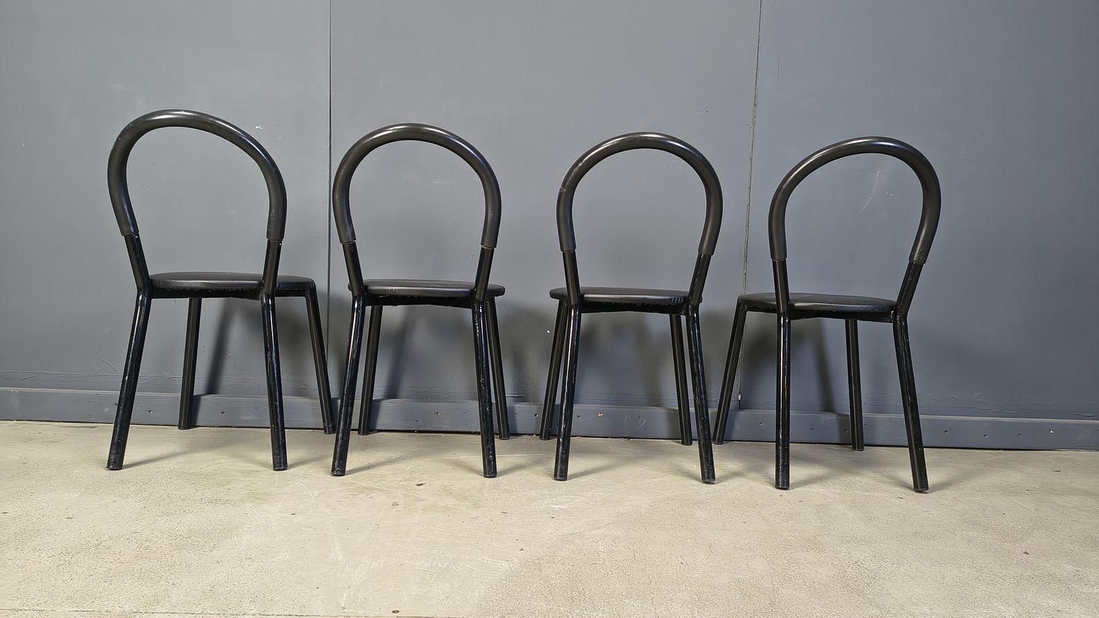 Postmodern Italian Dining Chairs Set Of 4   1980s photo vinterior