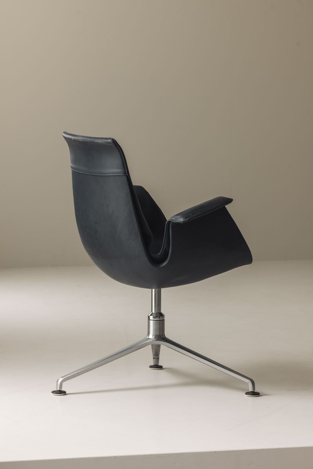 Set Of Two Bird Low Tulip Chairs By Fabricius & Kastholm, 1960s photo for sale