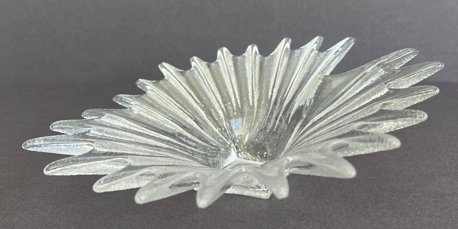 photo furniture Vintage Dartington Lead Crystal Glass Bowl Anita Harris Palm Leaf Starburst
