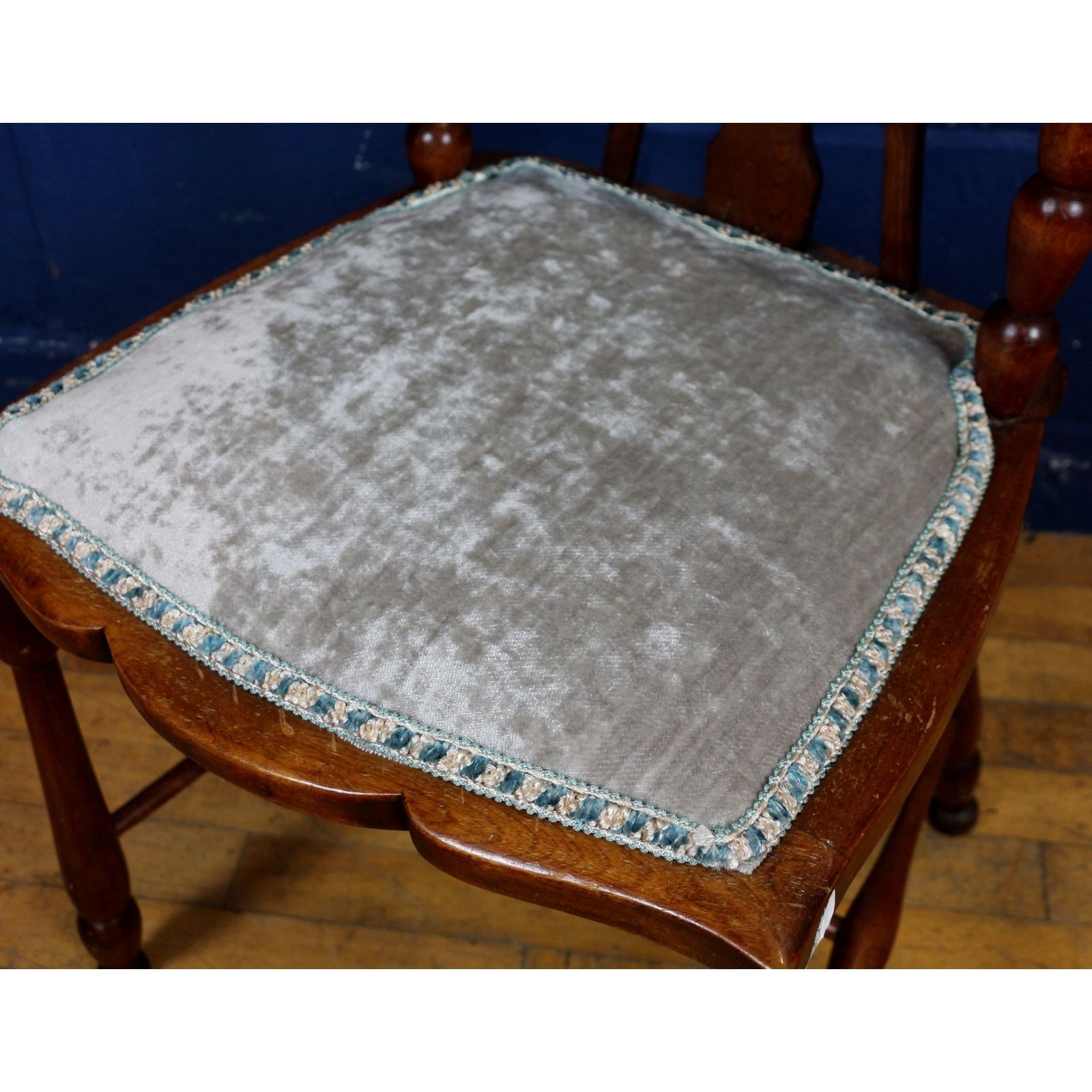 A C19th Arts And Crafts Carved And Turned Ash Bedroom Side Chair photo 150.0
