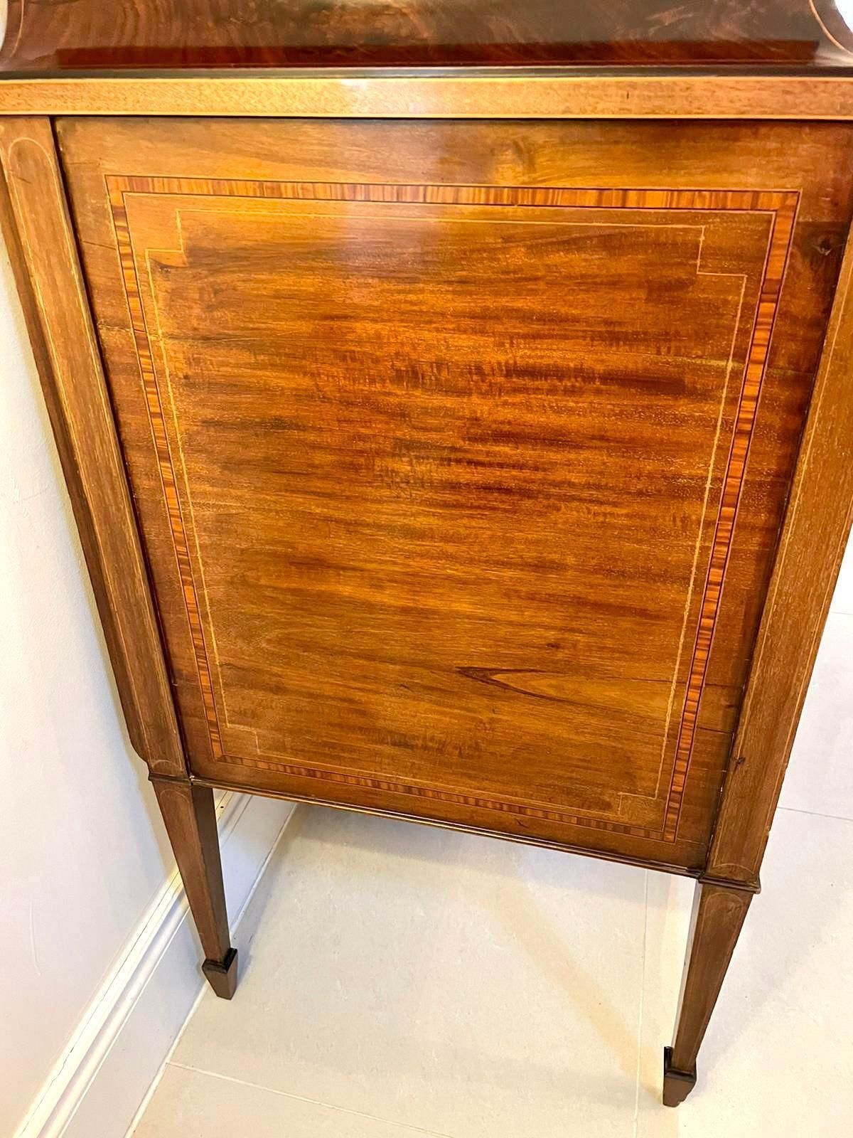 photo vintage Quality 19th Century Mahogany Inlaid Marquetry Sideboard By Hewetsons, London