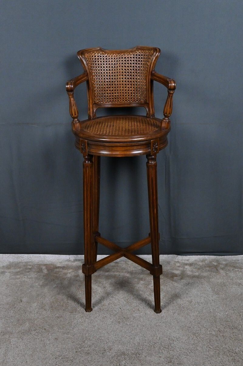 Swivel High Chair In Beechwood, Louis XVI Style – 1900 photo Furniture