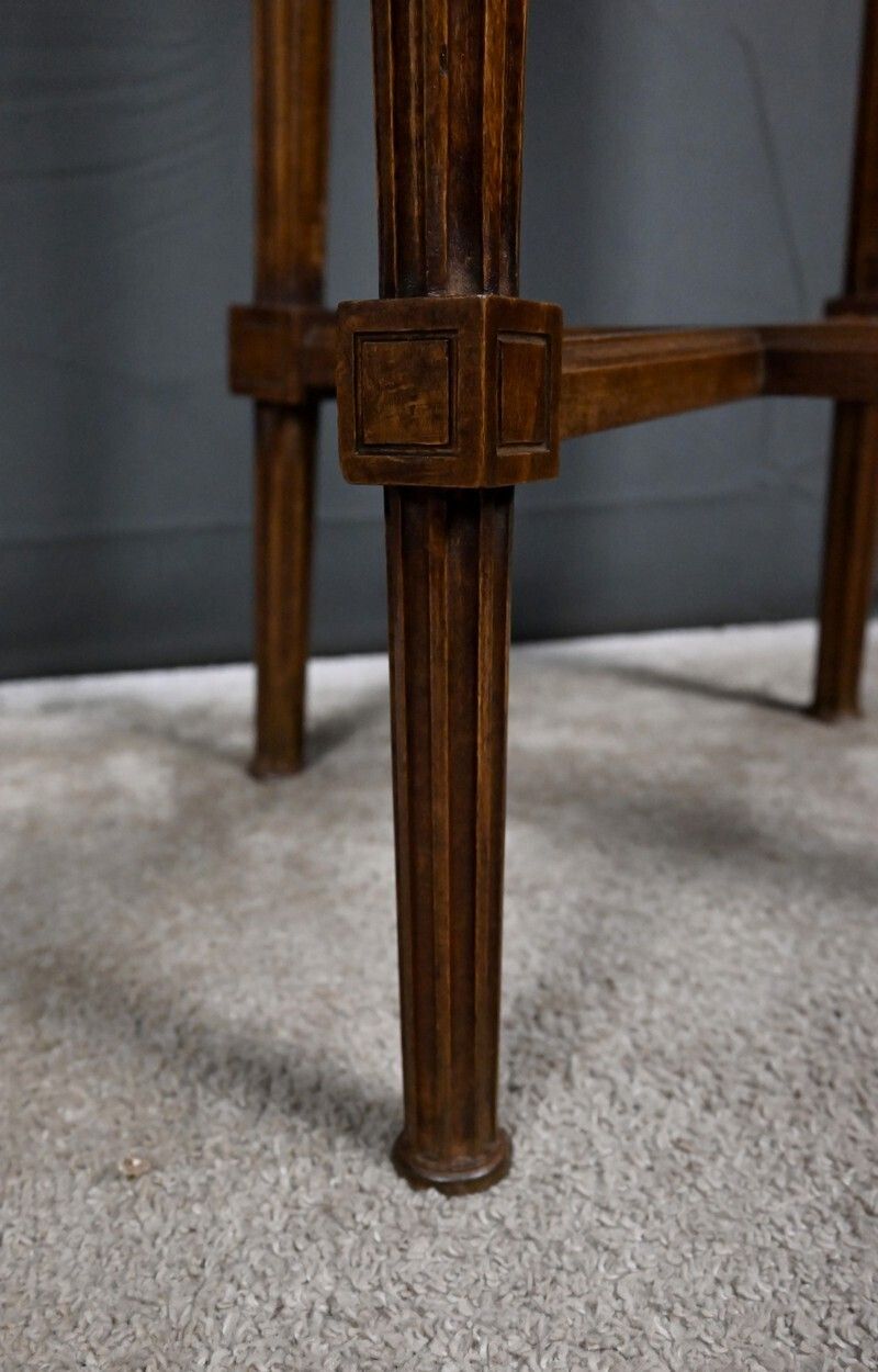 photo vinterior Swivel High Chair In Beechwood, Louis XVI Style – 1900