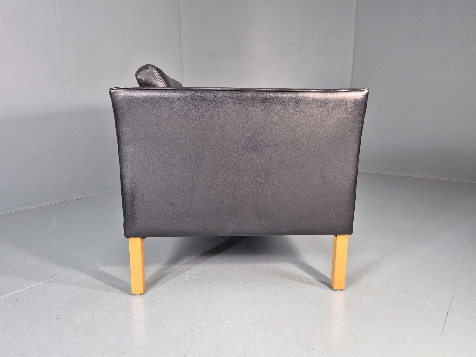 475.0 Vintage 2 Seater Settee Danish Retro Black Leather And Vinyl Eb11640  M2ss photo