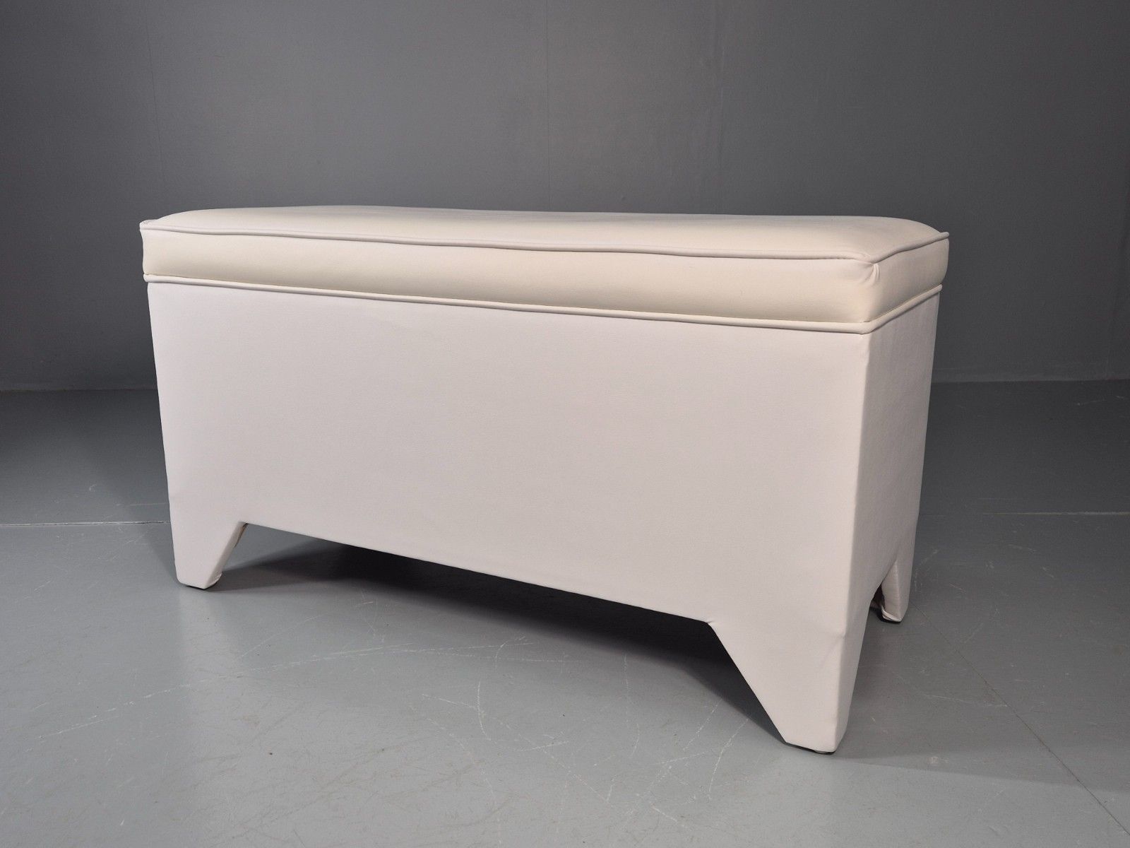 1970s Vinyl Ottoman Storage Chest White Retro Kitsch Eb11572 Mwoo photo buy