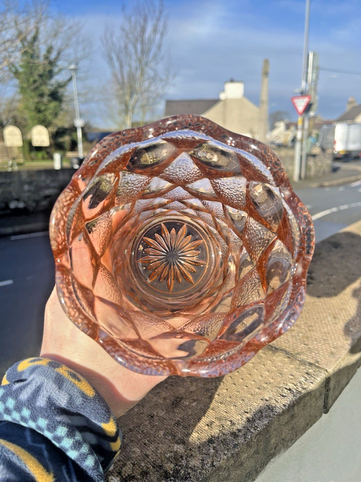 Antique Art Deco Salmon Pink Acid Etched Celery Vase Geometric Diamond Quilt photo vintage