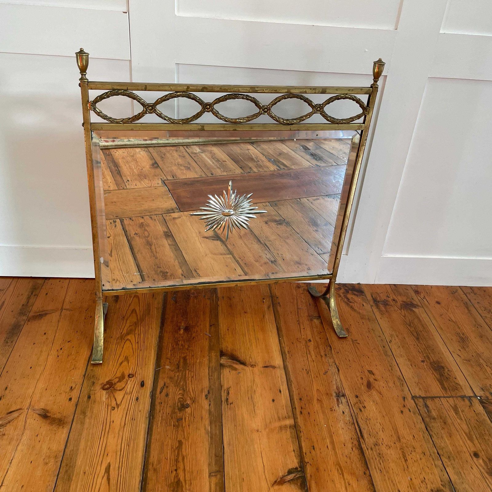 Home Fixtures Antique Fireguard Fireplace Screen Gold Brass Metal Frame Vintage Fire Guard Mirror Victorian Ornate Freestanding Detail Art Deco photo