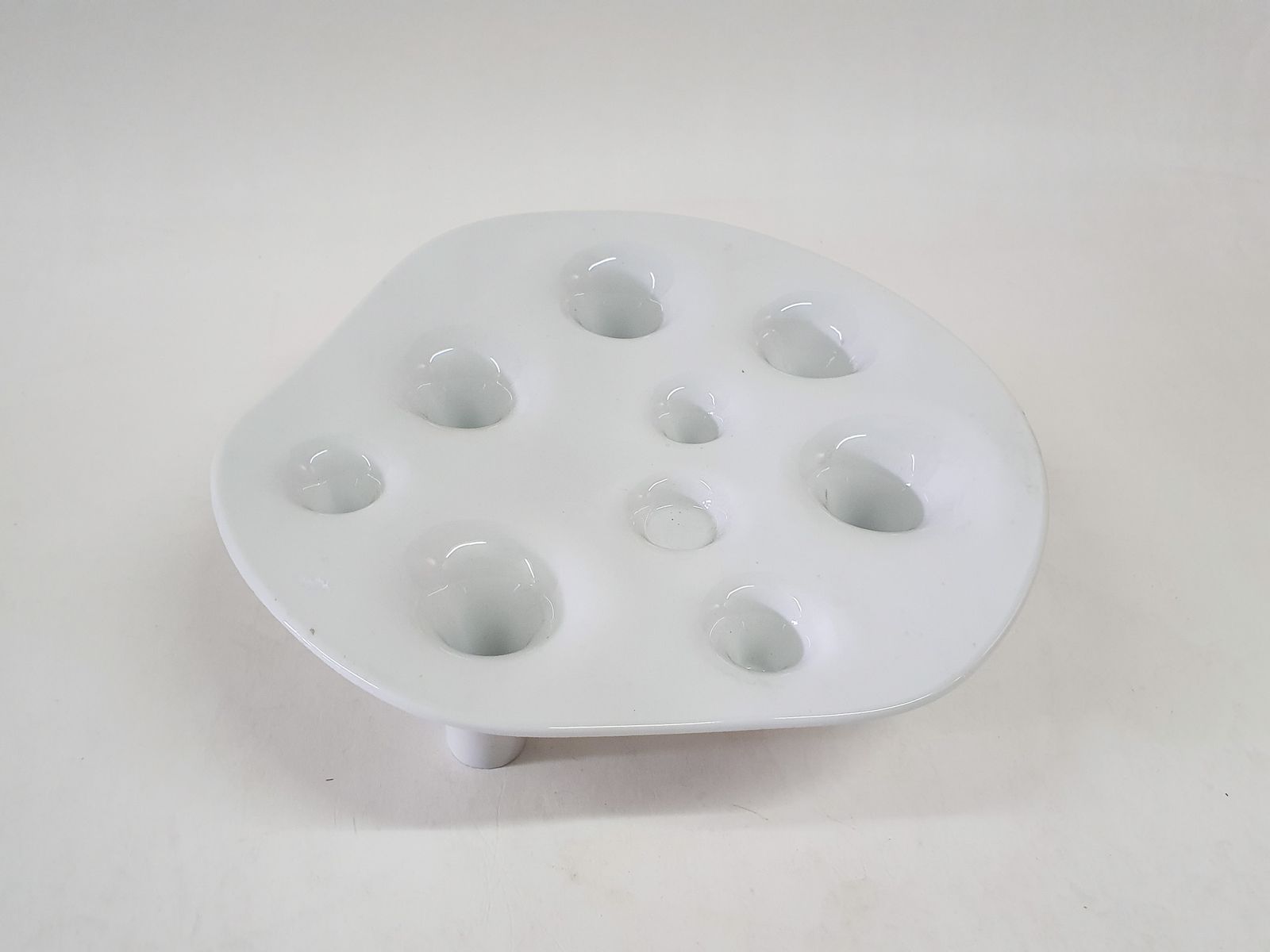 photo furniture Fruit And Fire Candle Holder And Fruit Bowl By Willem Noyons, The Netherlands 2003