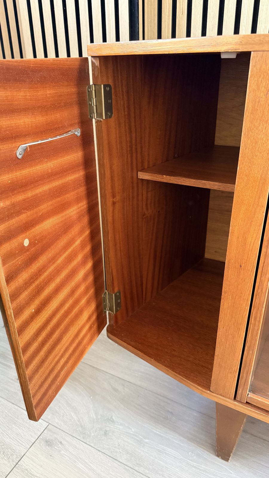 Mid Century Teak Cocktail Cabinet   Sureline By George Serlin & Sons   1950's Rotating Bar photo Meubels