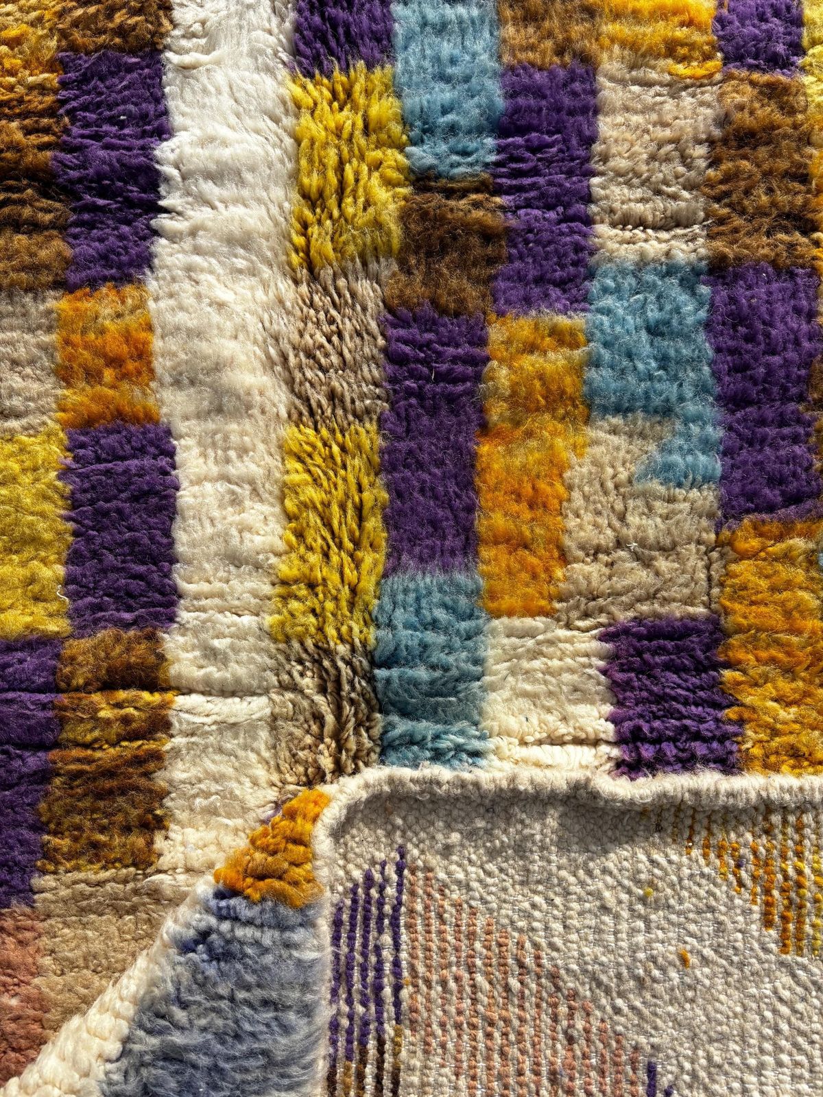 Handmade Moroccan Colorful Wool Rug 165x250 Cm – Minimal Geometric Design – Beni Ourain Berber Area Rug – Modern Boho Home Decor photo for sale